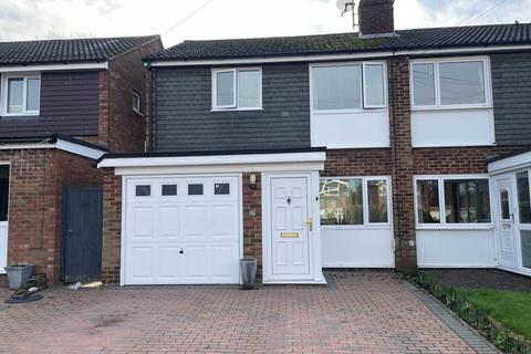 3 bedroom semi-detached house to rent, Elm Grove, Milton Keynes MK17