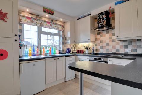 3 bedroom semi-detached house for sale, Schoolfields, Shiplake Cross, Shiplake