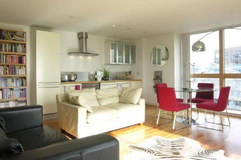 2 bedroom apartment to rent, Poole Street, London N1