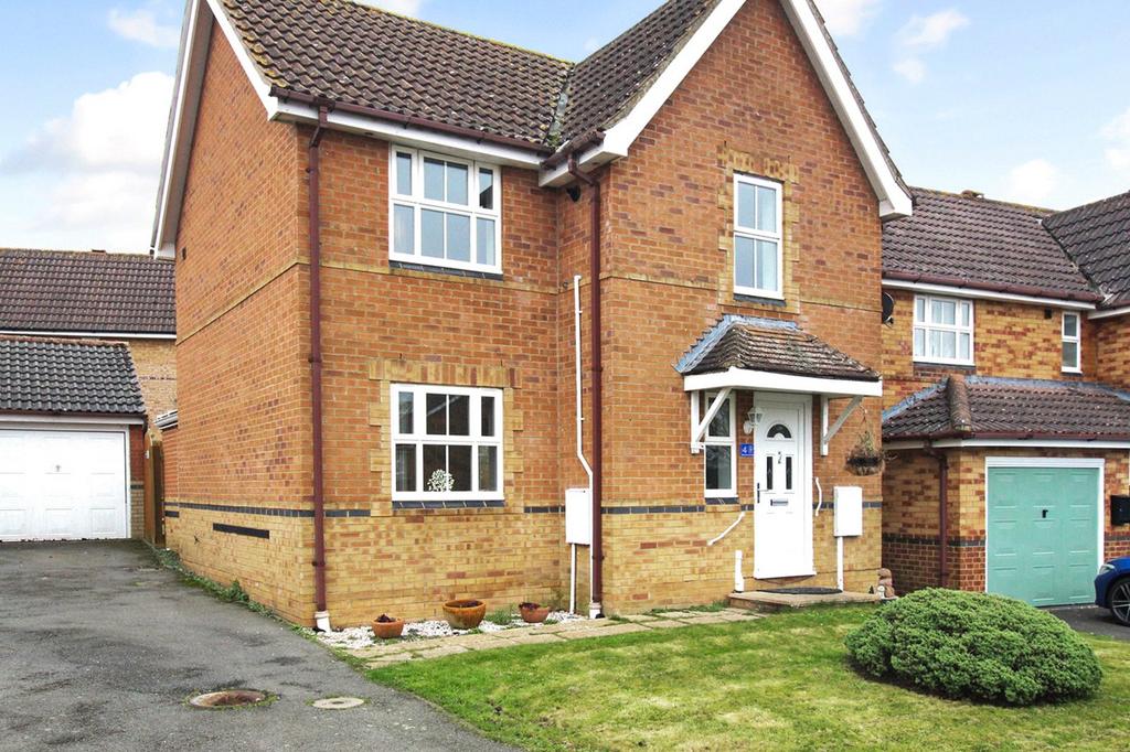 Brackley, Brackley NN13 3 bed detached house to rent £1,500 pcm (£346 pw)