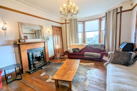 39 High Road, Stevenston, KA20 3DY