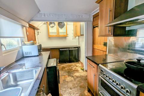 39 High Road, Stevenston, KA20 3DY