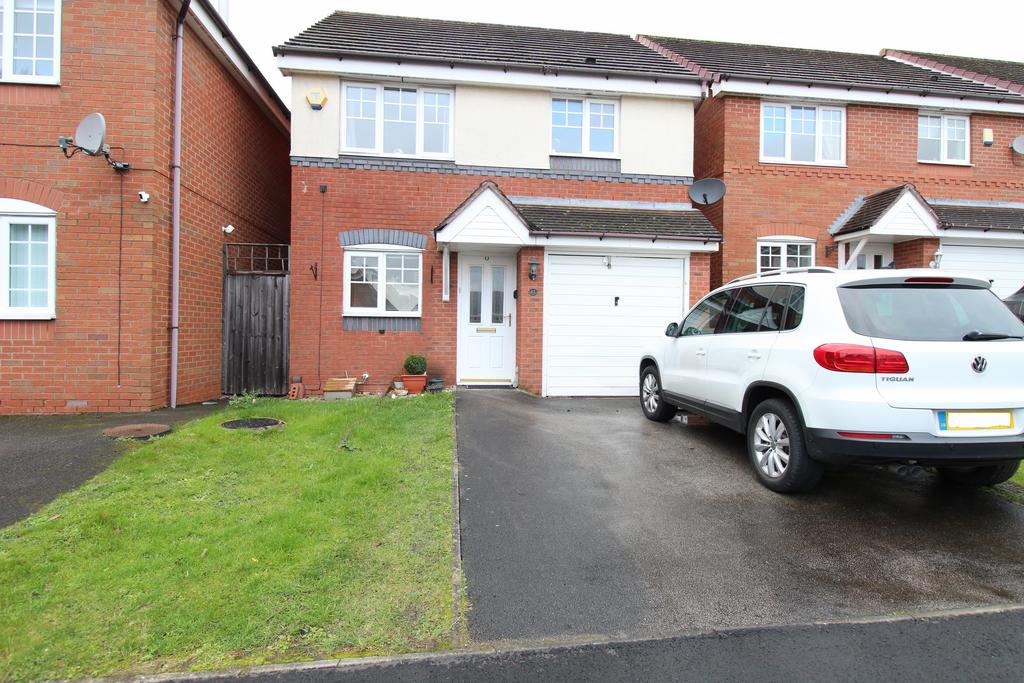 Excellent Modern 3 Bed Detached House For Rent, T