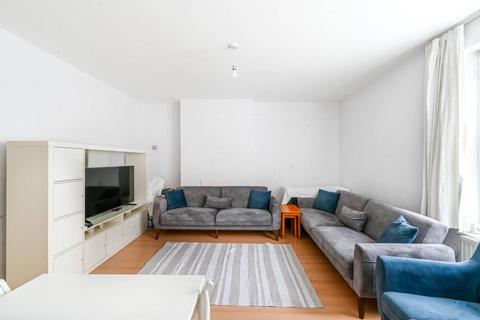 2 bedroom flat for sale, Malvern House, Stamford Hill, London, N16