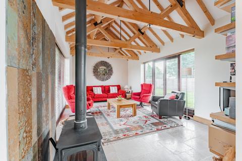 3 bedroom barn conversion for sale, Lingwood Lane, North Burlingham