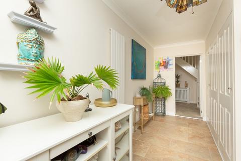 43 Cross Road, Birchington, CT7 9HW