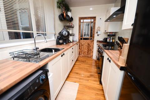 3 bedroom flat for sale - Eglesfield Road, South Shields