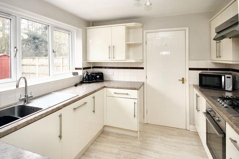 107 Barbondale Close, Great Sankey, Warrington, WA5 3GY