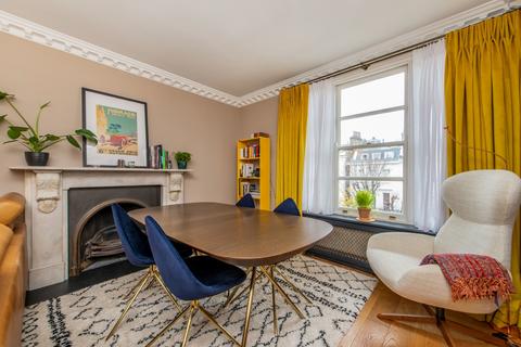 2 bedroom apartment to rent - Pembridge Crescent London W11