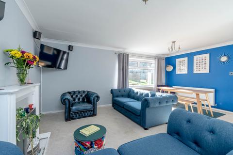 3 bedroom ground floor flat for sale - Parkgrove Road, Edinburgh EH4