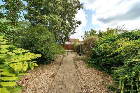73 Laleham Road, Staines-upon-thames, TW18 2EA