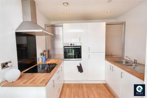 1 bedroom flat for sale - Michigan Point Tower A, 9 Michigan Avenue, Salford, Greater Manchester, M50 2HD