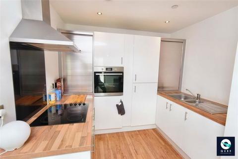 1 bedroom flat for sale - Michigan Point Tower A, 9 Michigan Avenue, Salford, Greater Manchester, M50 2HD
