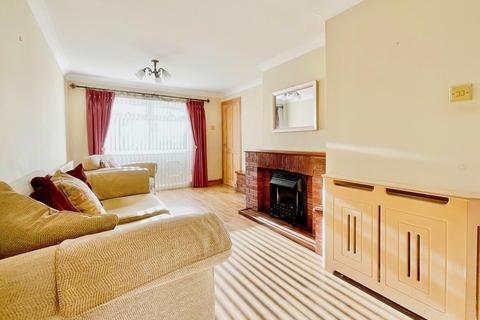 3 bedroom terraced house for sale, Davis Close, Pontypool NP4