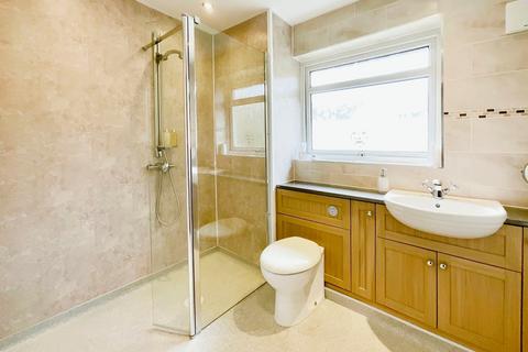 11 Davis Close, Pontypool, NP4 6GP