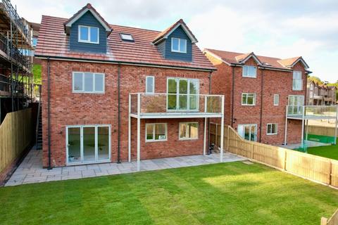 4 bedroom detached house for sale, Trinity View, Newport NP18