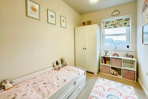 72 Burrium Gate, Usk, NP15 1TN