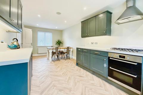 10 Blestium Drive, Usk, NP15 1TS