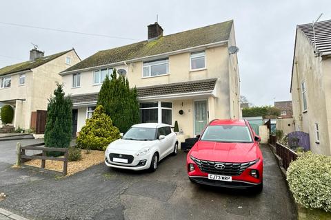 34 Ladyhill, Usk, NP15 1SH