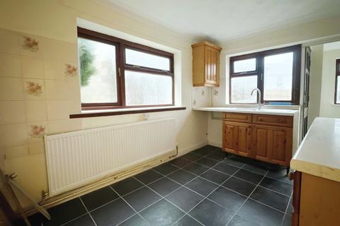 2 bedroom end of terrace house for sale, Cross Street, Pontypool NP4