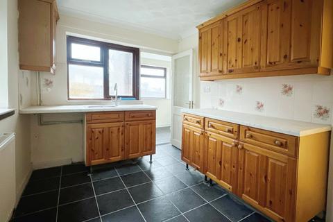 2 bedroom end of terrace house for sale, Cross Street, Pontypool NP4