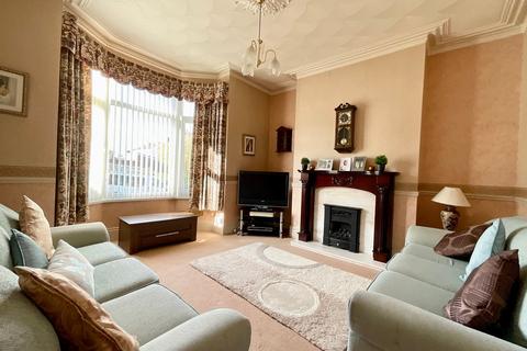 3 bedroom terraced house for sale, Clyffard Crescent, Newport NP20