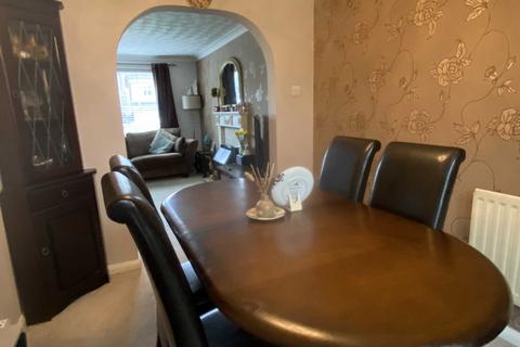2 Old Bank View, Oldham, OL1 4QF