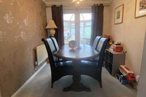 2 Old Bank View, Oldham, OL1 4QF