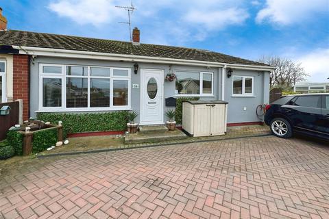 3 bedroom semi-detached bungalow for sale, 16 Bastion Close, Prestatyn, Denbighshire LL19 7LT