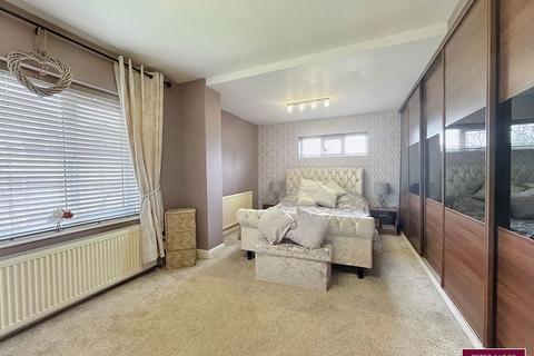 16 Bastion Close, Prestatyn, LL19 7LT