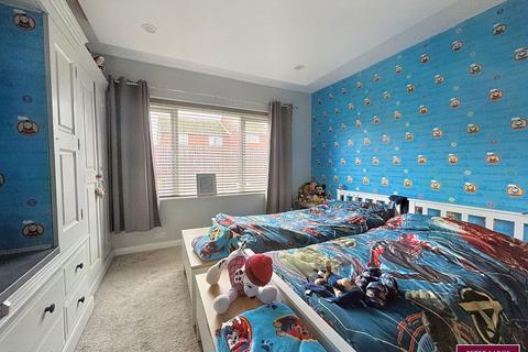 16 Bastion Close, Prestatyn, LL19 7LT