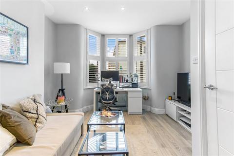 1 bedroom apartment to rent - Pretoria Avenue, London, E17