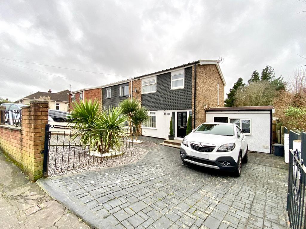 Stockton Road, Newport NP19 3 bed semidetached house for sale £225,000