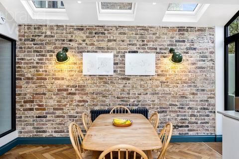 30 Bates Road, Brighton, BN1 6PG