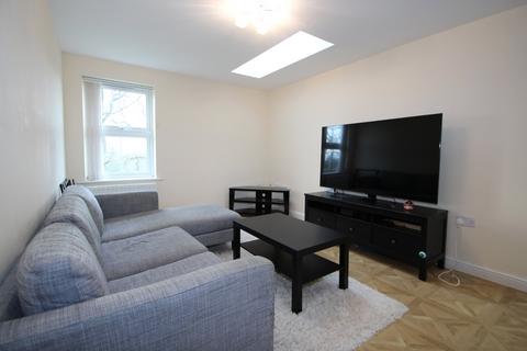2 bedroom apartment for sale - West Farm Mews, Newcastle Upon Tyne, NE5