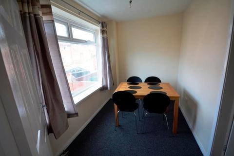 1 bedroom terraced house to rent, Bradford Crescent, Gilesgate, DH1
