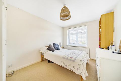 5 bedroom terraced house for sale, Pennyfield, Cobham, Surrey, KT11