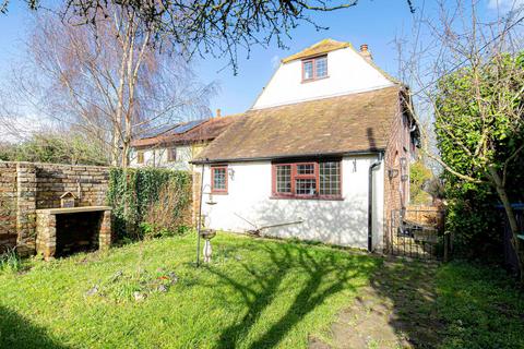 2 bedroom cottage for sale, Chapel Lane, Ashley, CT15