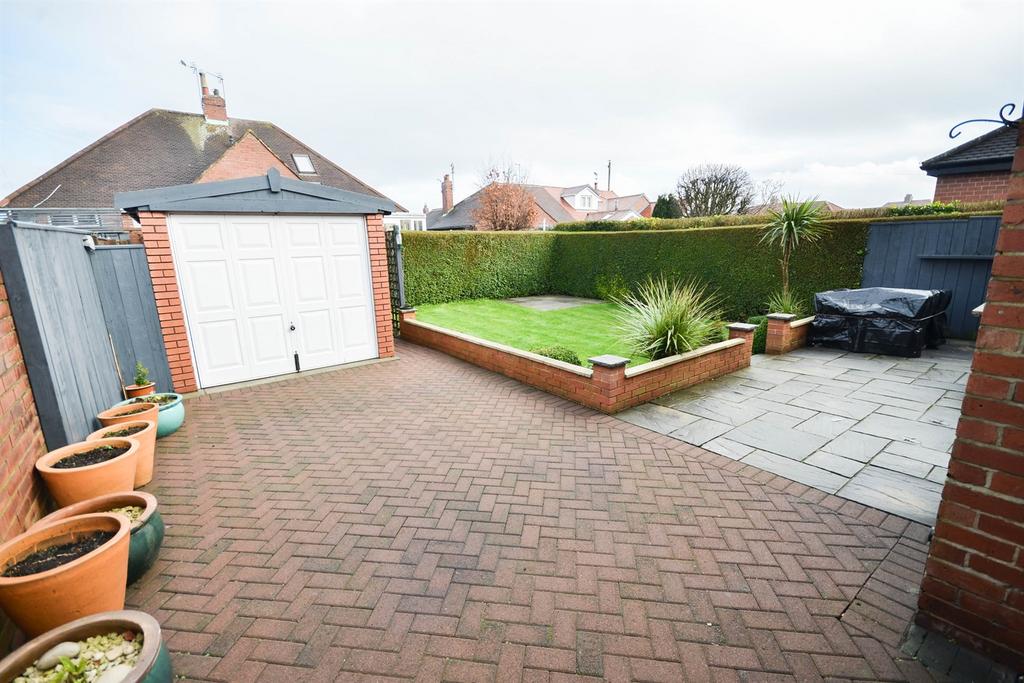 Southfield Road, South Shields 3 bed semidetached house for sale £