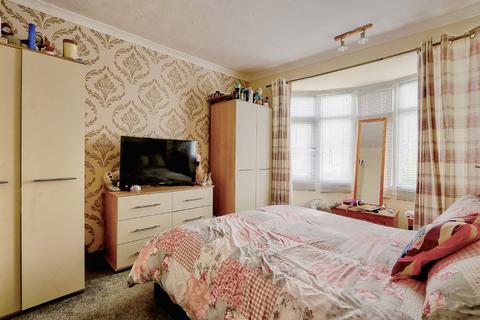31 Belmont Avenue, South Bank, Middlesbrough, TS6 0AY