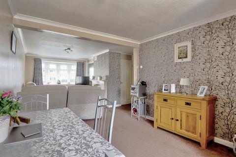 3 bedroom end of terrace house for sale, Lindisfarne Road, Middlesbrough, TS3
