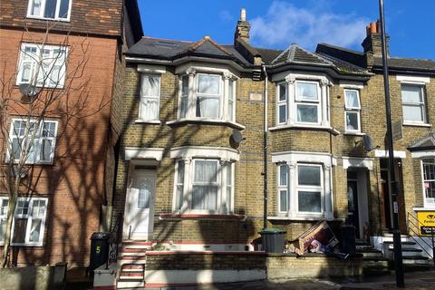 1 bedroom apartment to rent, Coombe Road, London CR0