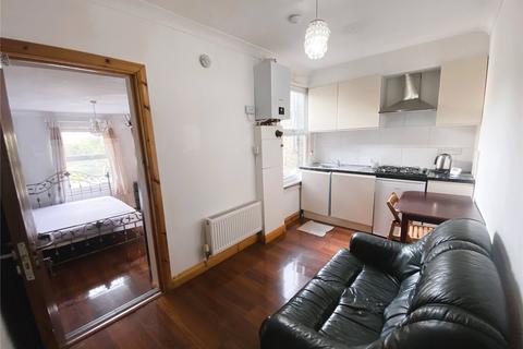 1 bedroom apartment to rent, Coombe Road, London CR0