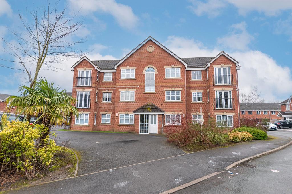 Hindley Green, Wigan WN2 2 bed apartment for sale £100,000