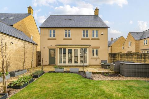 4 bedroom detached house for sale - Clappen Close, Cirencester, Gloucestershire, GL7