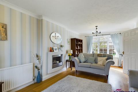 5 bedroom detached house for sale - Wealden Park, Willingdon, Eastbourne, BN22