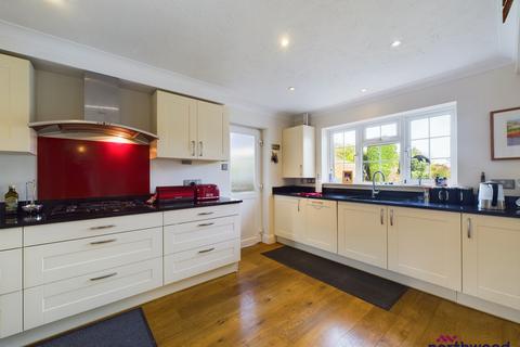 5 bedroom detached house for sale, Wealden Park, Willingdon, Eastbourne, BN22