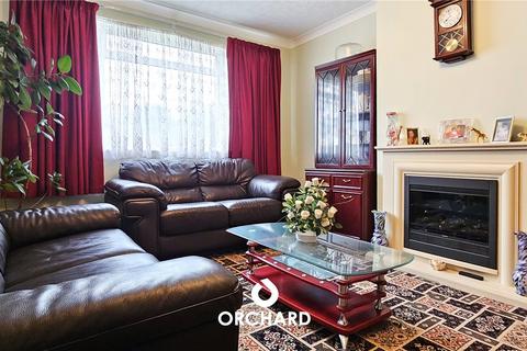 4 bedroom semi-detached house for sale, Glebe Avenue, Ickenham, UB10