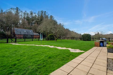 Talisman Castle Lane, North Baddesley, Southampton, SO52 9LY