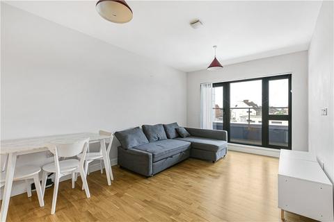 1 bedroom apartment for sale, Staines Road West, Sunbury-on-Thames, Surrey, TW16